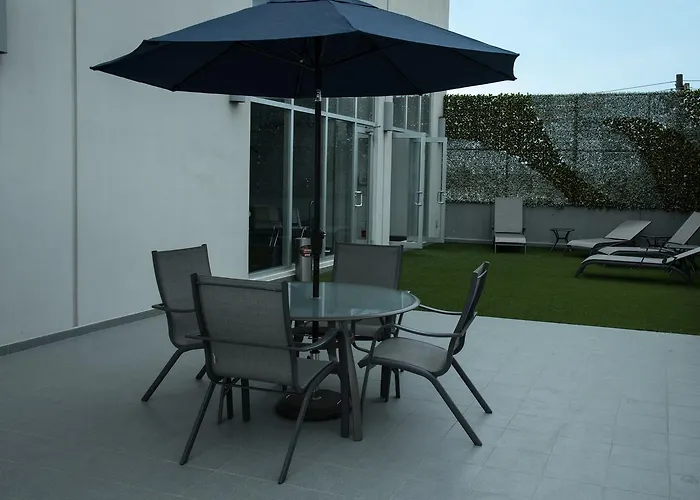 Lithio Hotel